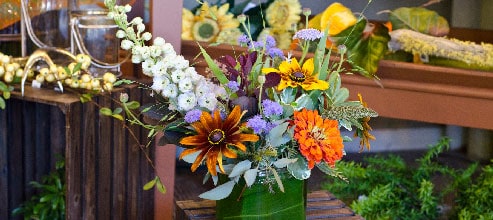 Have flowers delivered at the same time each week to your home from Palmer Flowers!